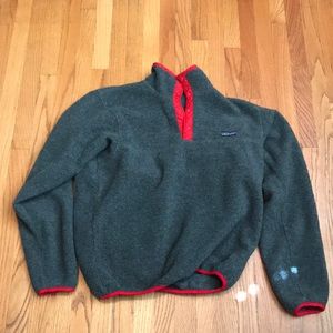 Grey/Red Patagonia Sweater